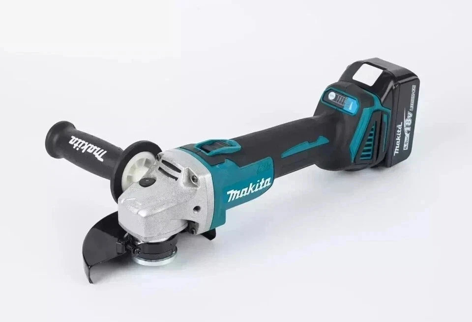 ⚙️ Makita DGA504 18V LXT Brushless Cordless Angle Grinder – 125mm (Body Only)